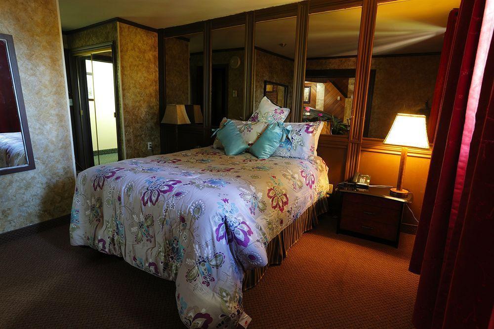 Belmont Inn Sudbury Ngoại thất bức ảnh