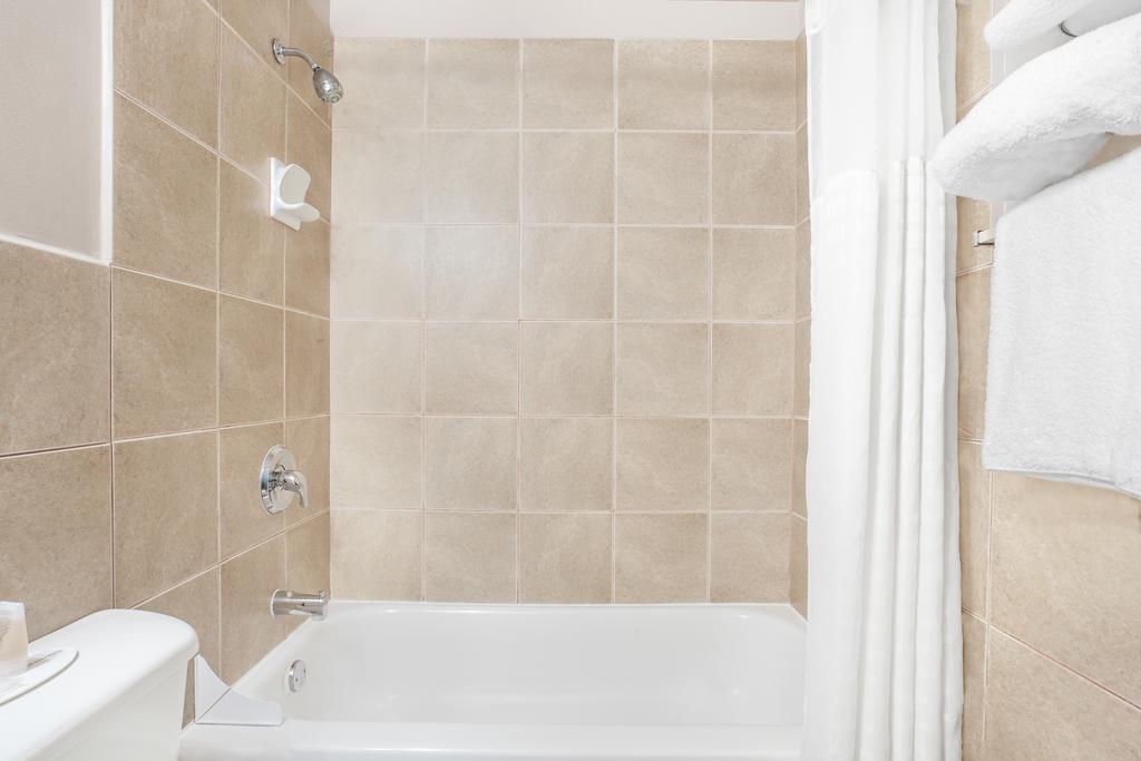 Belmont Inn Sudbury Ngoại thất bức ảnh