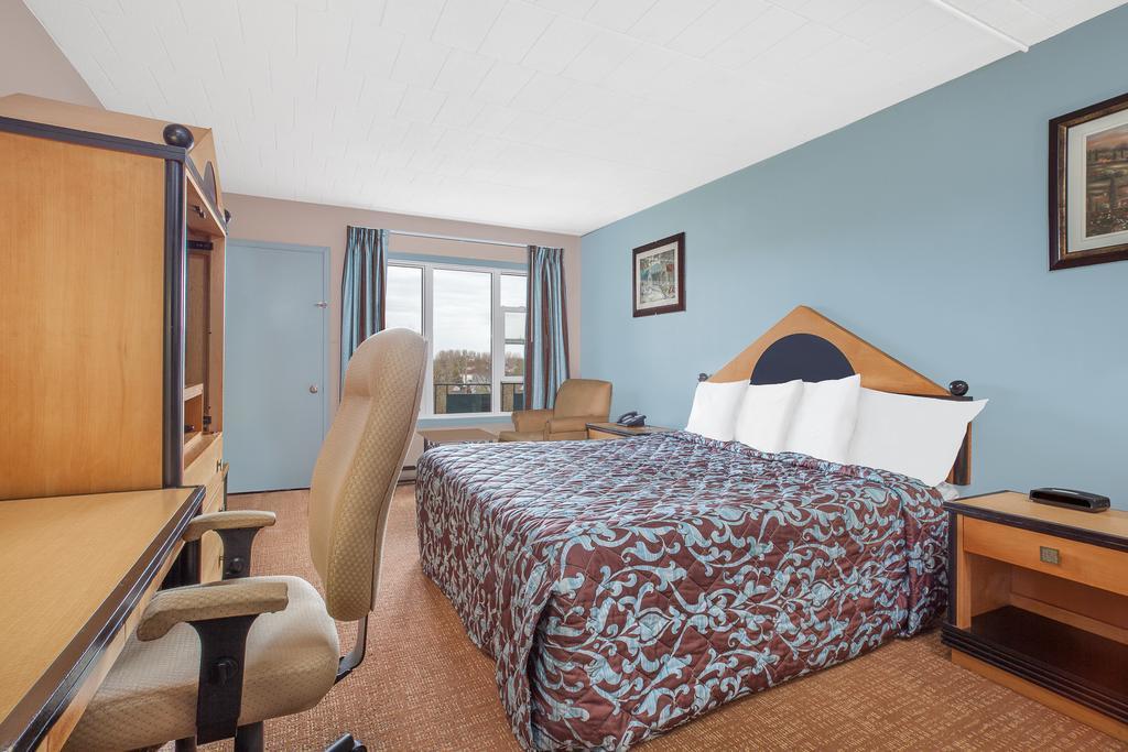 Belmont Inn Sudbury Ngoại thất bức ảnh