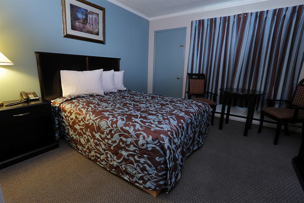 Belmont Inn Sudbury Ngoại thất bức ảnh