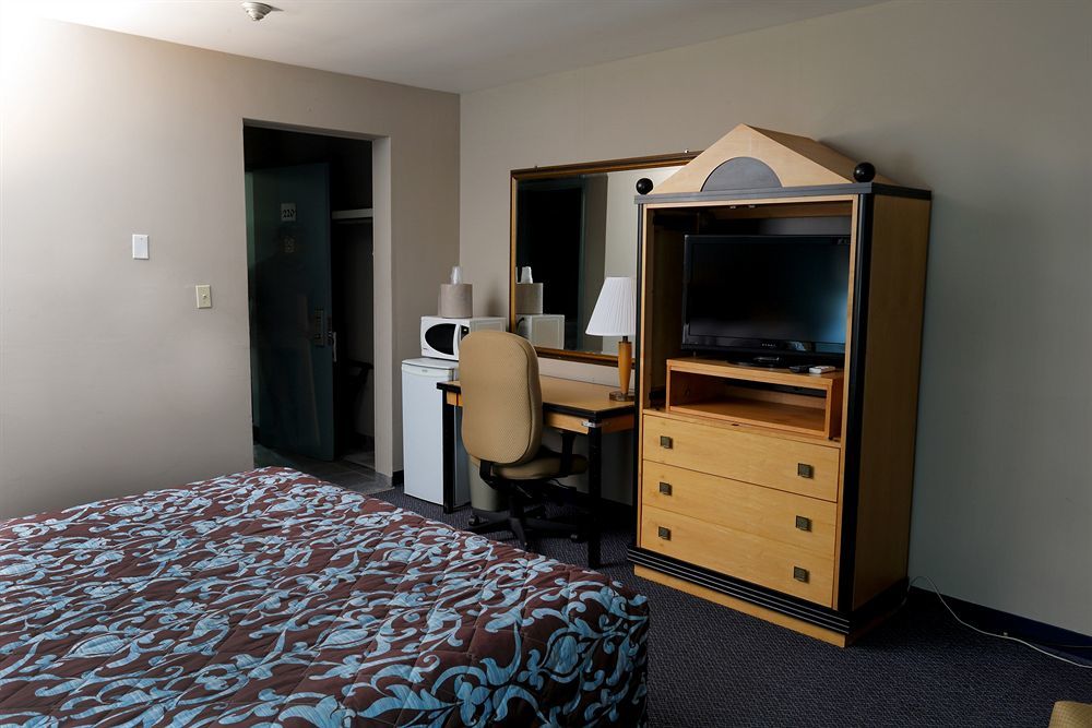 Belmont Inn Sudbury Ngoại thất bức ảnh