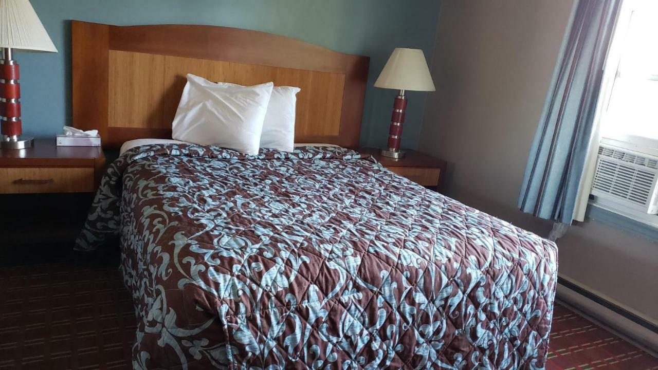Belmont Inn Sudbury Ngoại thất bức ảnh